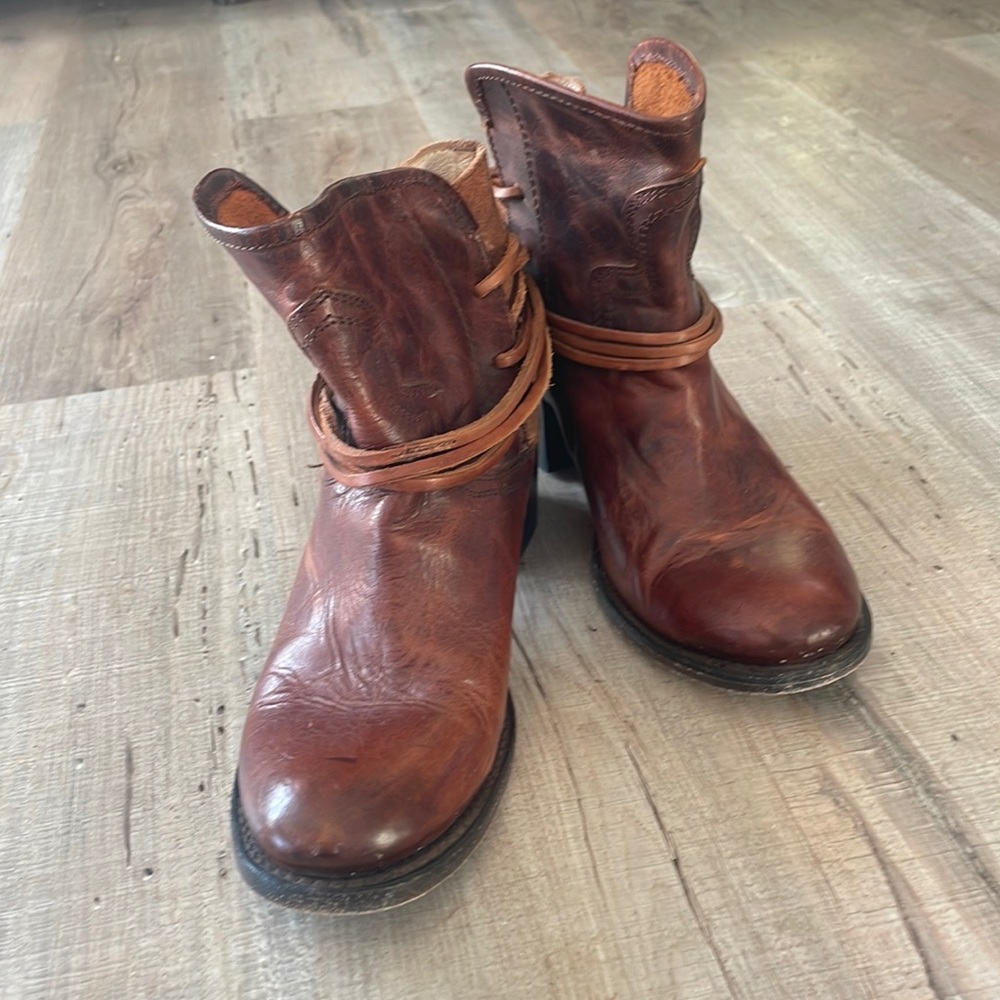 Free bird booties leather two tone